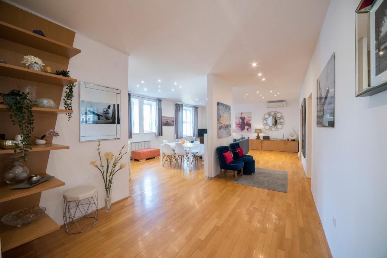 Octogon Apartment Zagreb Eksteriør billede