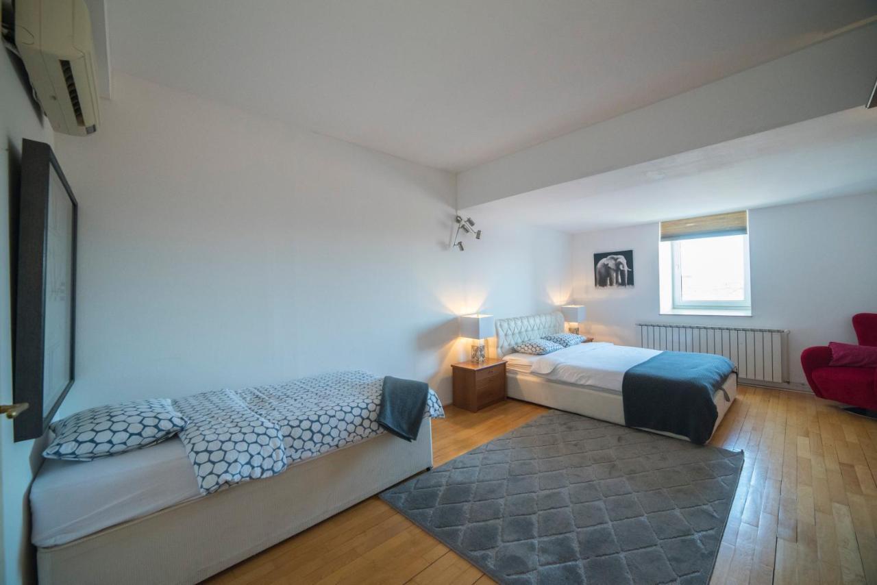 Octogon Apartment Zagreb Eksteriør billede