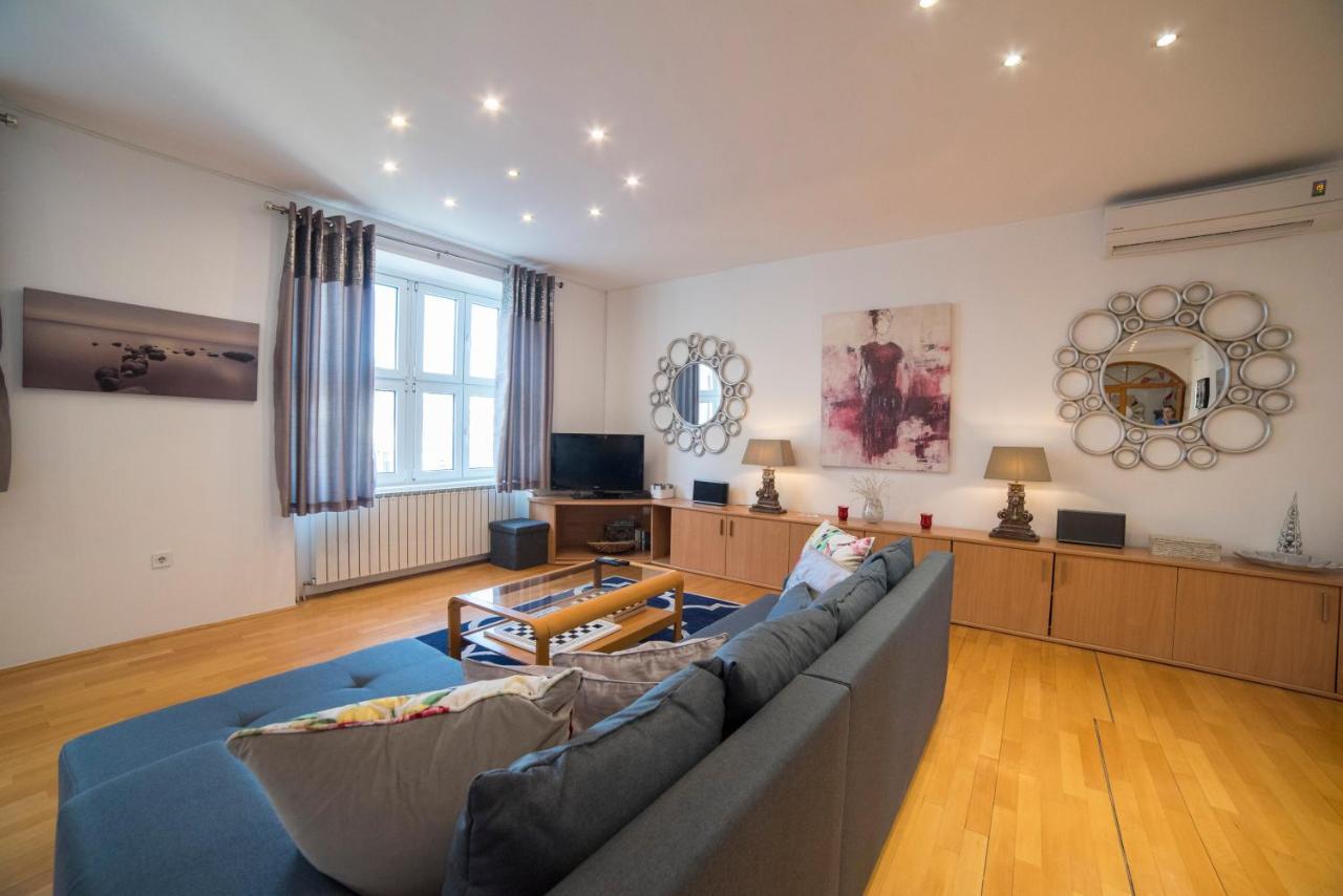 Octogon Apartment Zagreb Eksteriør billede